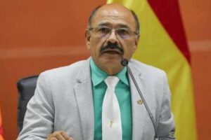 Aníbal Cruz declara sobre la compra de respiradores