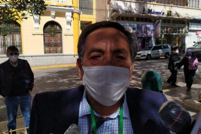 Administrador de la CNS Oruro afirma que no renunciará al cargo