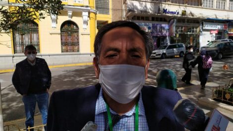 Administrador de la CNS Oruro afirma que no renunciará al cargo