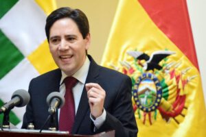 Querella por fraude electoral del TSE liderada por Salvador Romero