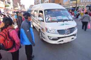 Desacato a la cuarentena rígida en Oruro