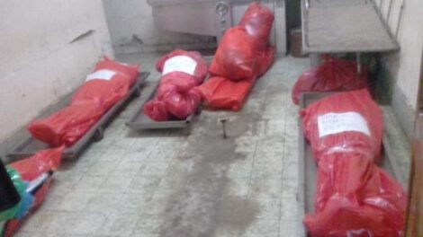 Cuerpos en la morgue del Hospital General