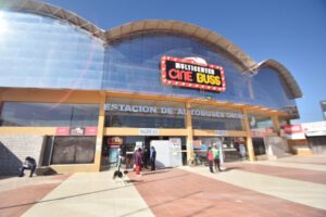 Servicio de transporte interdepartamental entre La Paz y Oruro