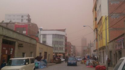 Vientos en Oruro y Potosí originan polvadera en la ciudad