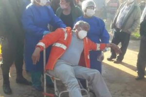 Iván Arias afirma que está vivo y sano tras simulación de coronavirus