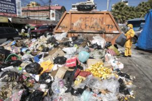 Relleno sanitario temporal en Cochabamba por bloqueo a K‘ara K’ara