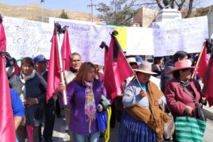Dueños de locales rechazan la Ley seca en Oruro