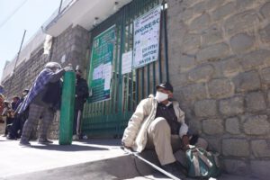 Pacientes con Covid-19 ya no serán recibidos en el Hospital Obrero de La Paz