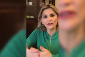 Jeanine Áñez anunció que dio positivo a Covid-19