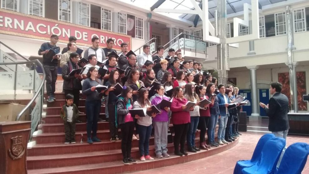 Sinfónica Bolivia Joven homenajea a Oruro