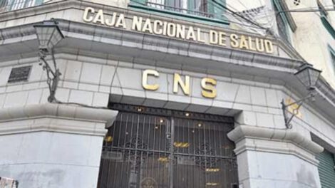 intervención de hospitales privados por la Caja Nacional de Salud