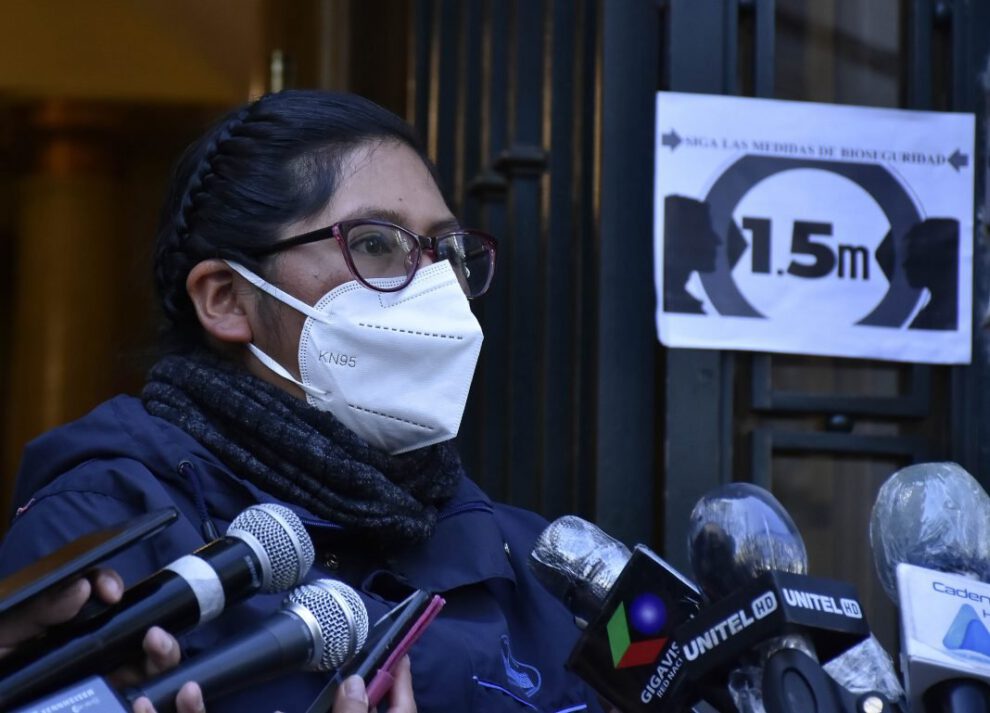 Eva Copa dice que no recibió ni una aspirina en su seguro de salud