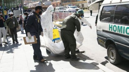 Hombre cae del Mercado Lanza en La Paz