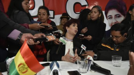 Paola Barriga renuncia a ser candidata a la vicepresidencia