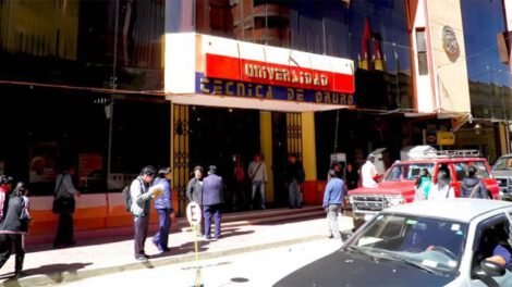 Modalidad virtual para titulación en la Universidad Técnica de Oruro