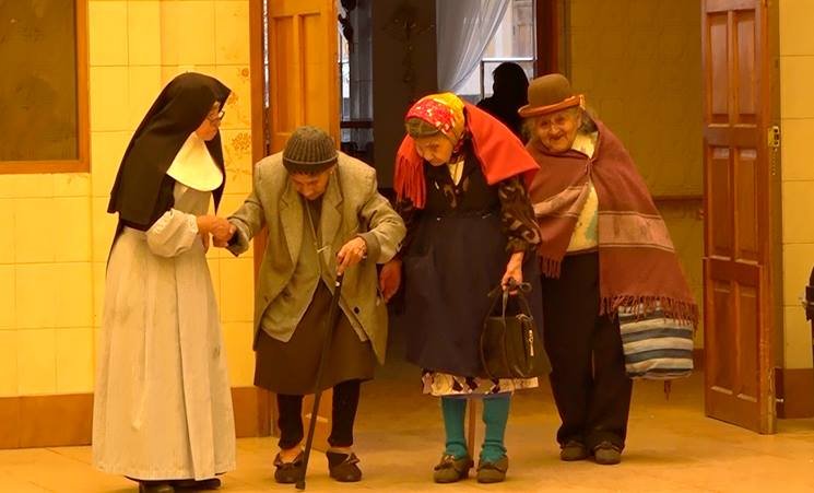 Campaña solidaria hogar de ancianos La Sagrada Familia
