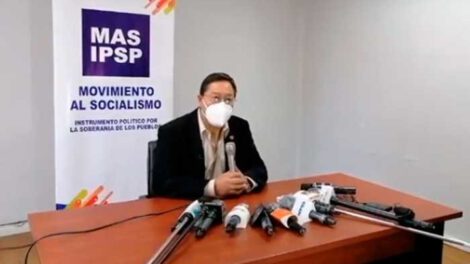Luis Arce anuncia el Bono contra el hambre en conferencia de prensa