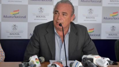Renuncia de Jorge Hugo Lozada como presidente de la Aduana Nacional de Bolivia