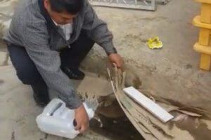 Sedes decomisó y eliminó 80 litros de bebidas alcohólicas