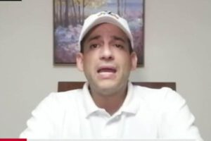 Luis Fernando Camacho cuestiona nueva fecha de las elecciones