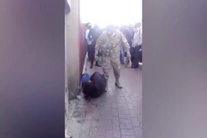 golpiza de militar contra ladrón en El Alto