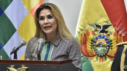 Áñez es dada de alta tras vencer el Covid-19