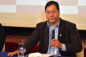 Luis Arce afirma que se encuentra bien de salud y continúa trabajando para recuperar nuestra democracia