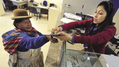 Renta Dignidad para adultos mayores en Bolivia