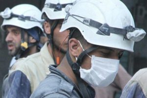 Cascos blancos de Argentina ingresan al país para ayudar en la Chiquitanía