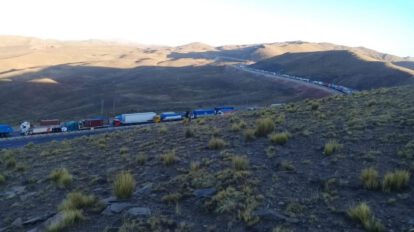 Bloqueo en Confital ante la emergencia sanitaria en Bolivia