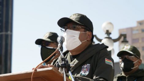 Policía de La Paz pide denunciar a dirigentes que incitan a bloquear