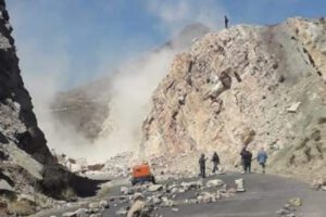Dinamitan cerros Oruro Cochabamba