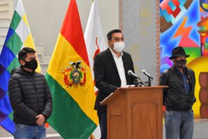 Gobierno espera levantamiento de bloqueos por grupos afines al MAS