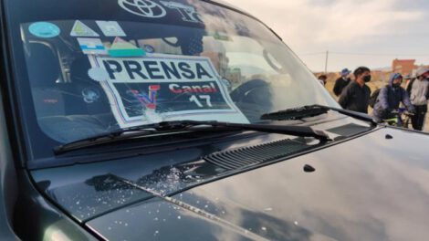 Ataque a vehículo de VTV en El Alto