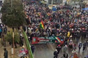 Marcha convocada por Fejuve de El Alto