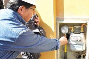 suspensión del servicio de gas domiciliario en Challapata, Huari y Villazón
