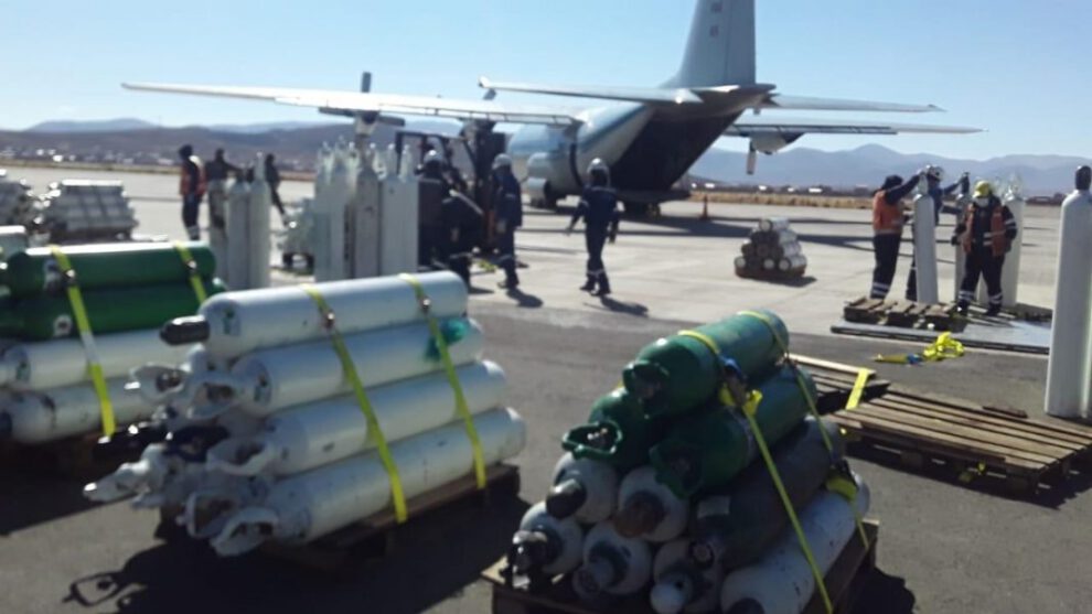 Transporte de oxígeno para centros de salud en Oruro