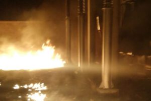 Atentado a la subestación de energía eléctrica en Pairumani