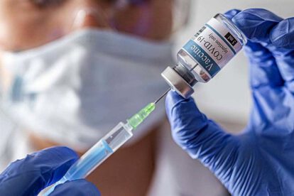 Vacuna de Oxford contra el Covid-19 será aplicada primero al personal de salud