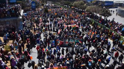 Covid-19 en Bolivia: La población desafía a la enfermedad al no tomar en cuenta las medidas de prevención
