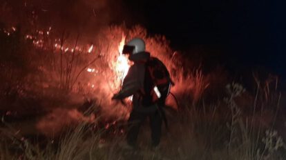 Incendios en parques Tunari y Carrasco