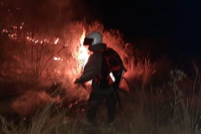Incendios en parques Tunari y Carrasco