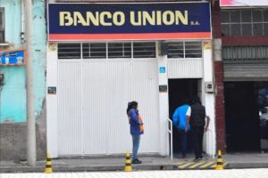 Banco Unión y su sistema de seguridad frustran robo en Santa Cruz