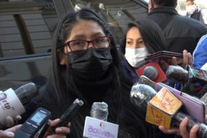 Ley de diferimiento de créditos promovida por Eva Copa
