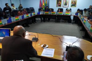 Alcalde de Oruro, Saúl Aguilar, ausente en sesión de la Brigada Parlamentaria