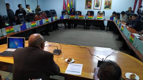 Alcalde de Oruro, Saúl Aguilar, ausente en sesión de la Brigada Parlamentaria