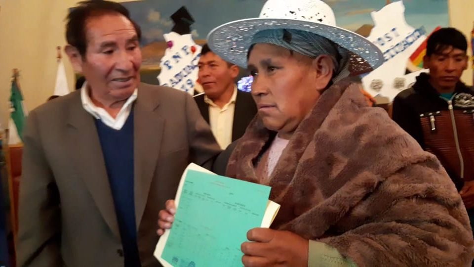 Graduación de estudiantes en Oruro