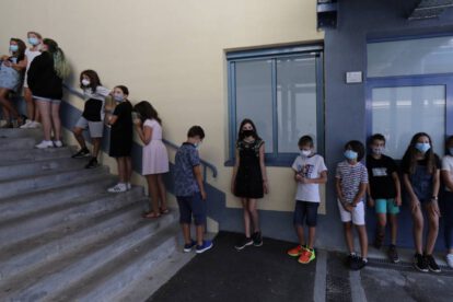 Cierre de escuelas en Francia por contagio de coronavirus
