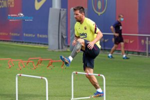 Messi volvió a los entrenamientos del Barcelona