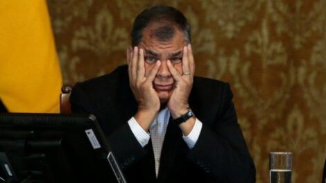 Rafael Correa inhabilitado para las elecciones